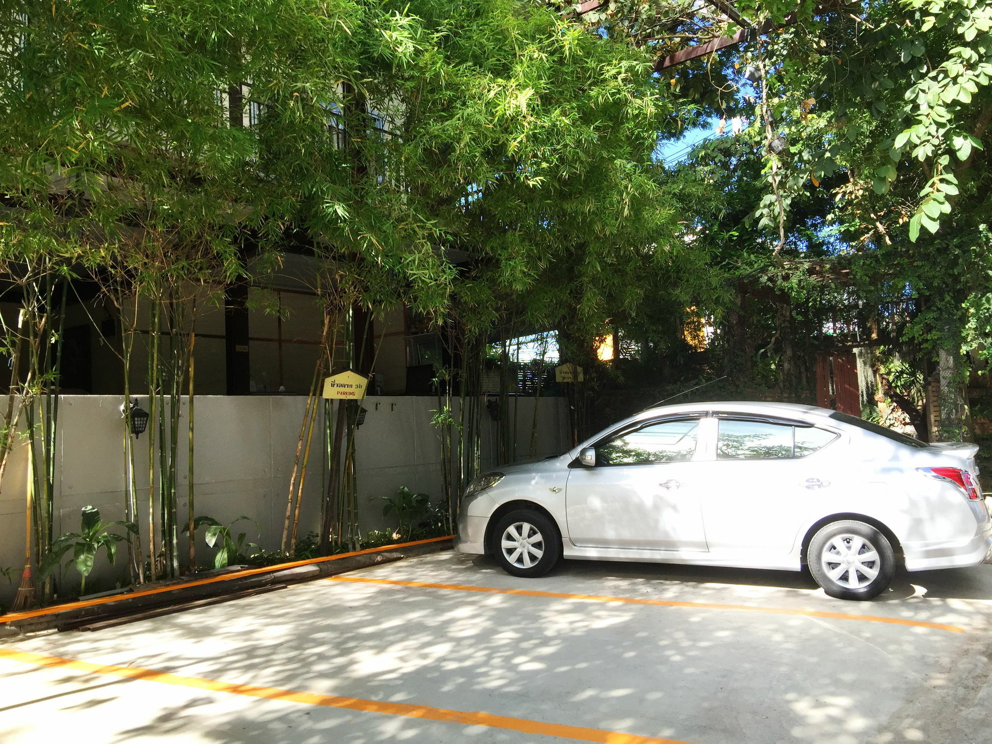 3B Boutique Hotel Chiang Mai Exteriör bild