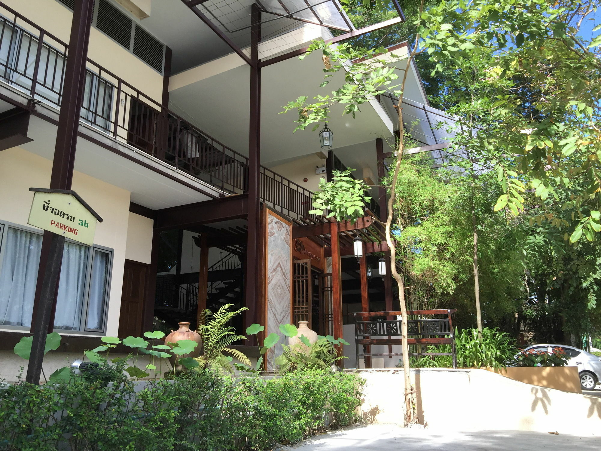 3B Boutique Hotel Chiang Mai Exteriör bild