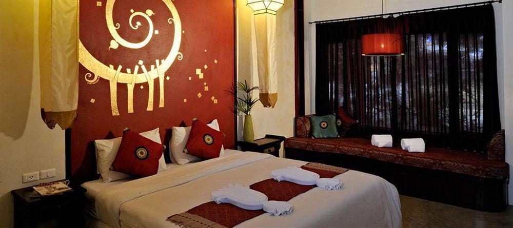 3B Boutique Hotel Chiang Mai Exteriör bild
